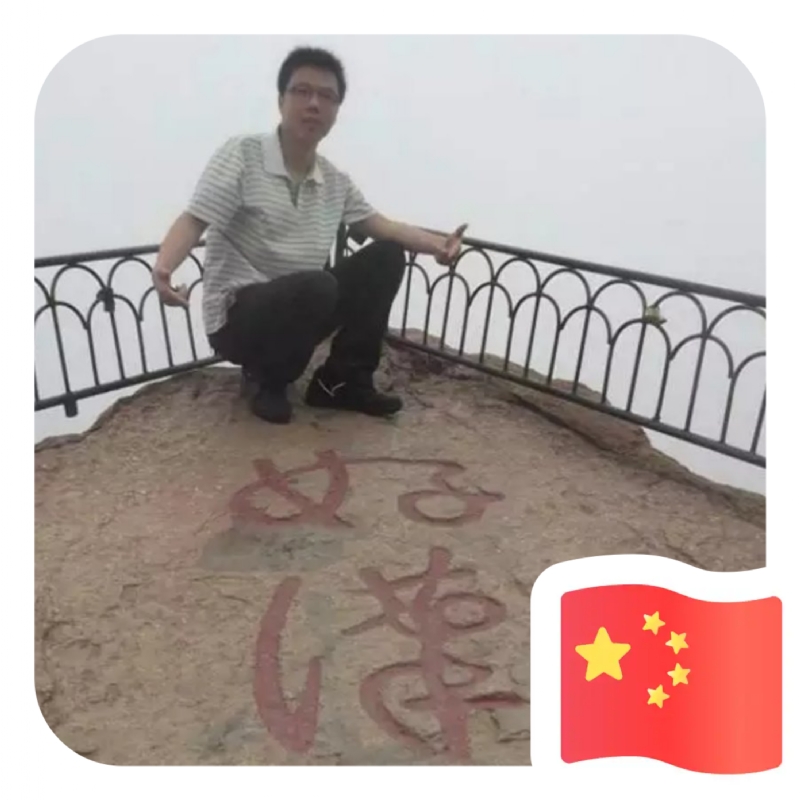 一只小虎牙的第一张照片--漳平相亲网