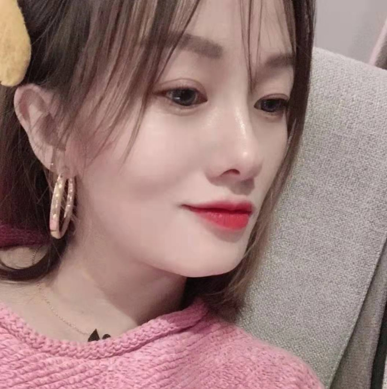 微醺的笑容的第一张照片--漳平相亲网