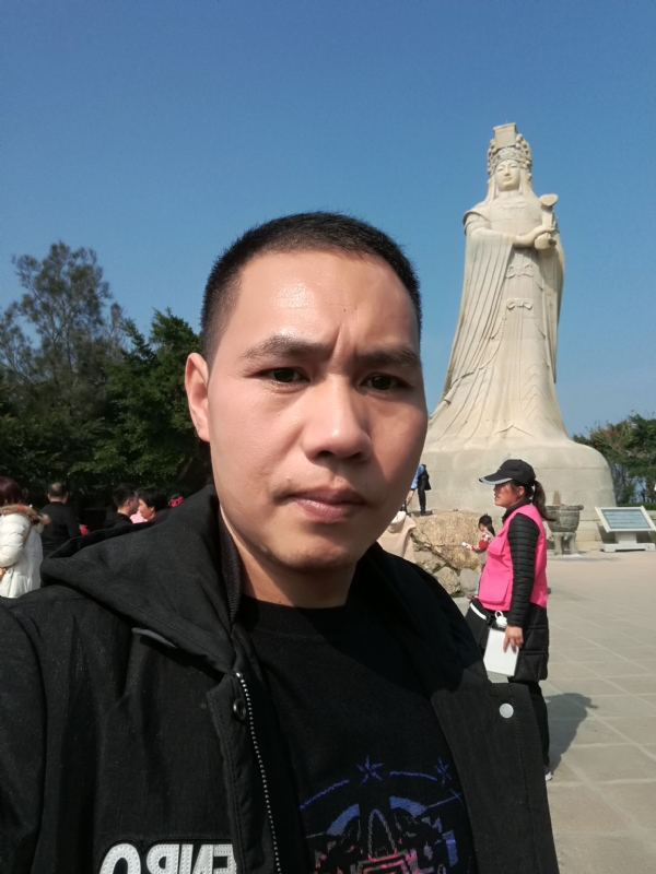 不羁的风的第一张照片--漳平相亲网