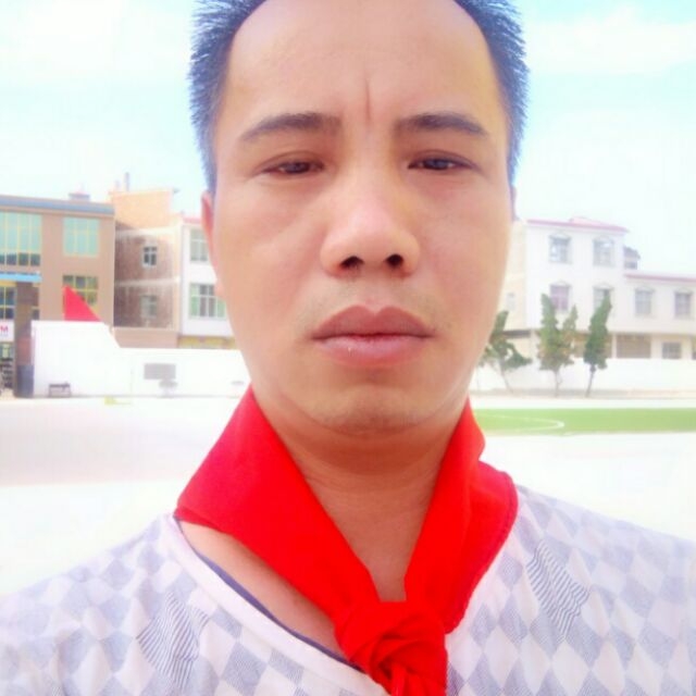 留守男人的第一张照片--漳平相亲网