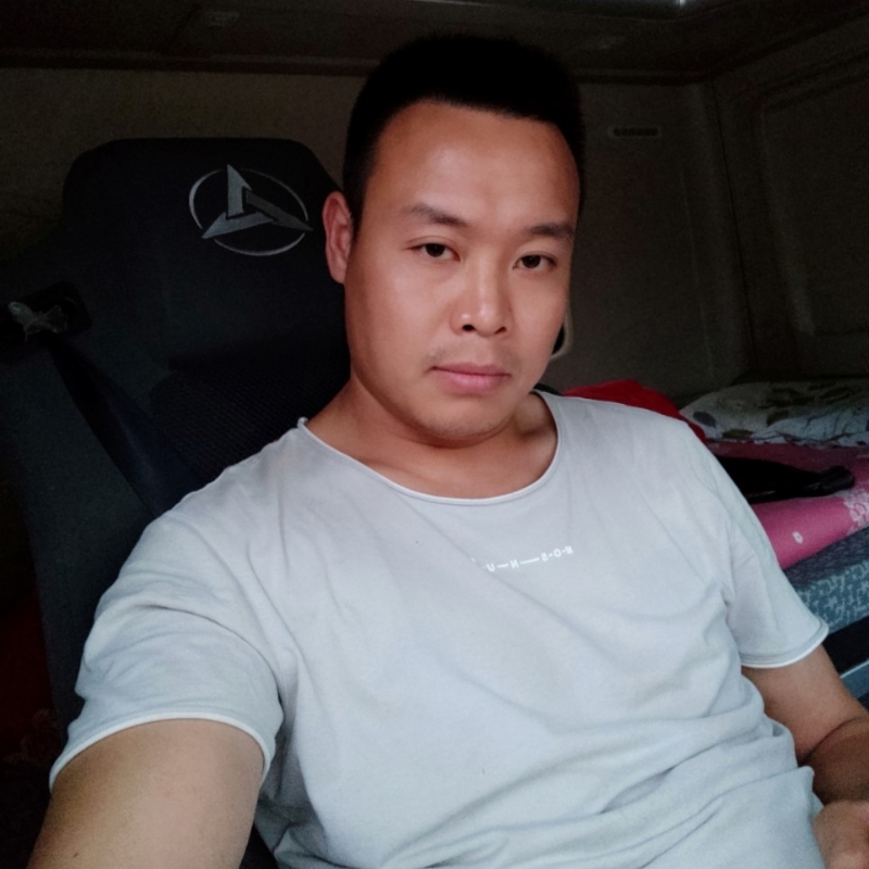 默默的第二张照片--漳平相亲网