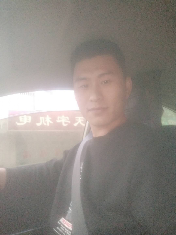 老鼠爱上猫的第一张照片--漳平相亲网