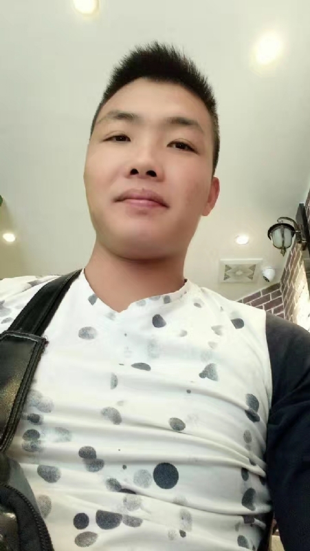 吃生蚝的小乖乖的第一张照片--漳平相亲网