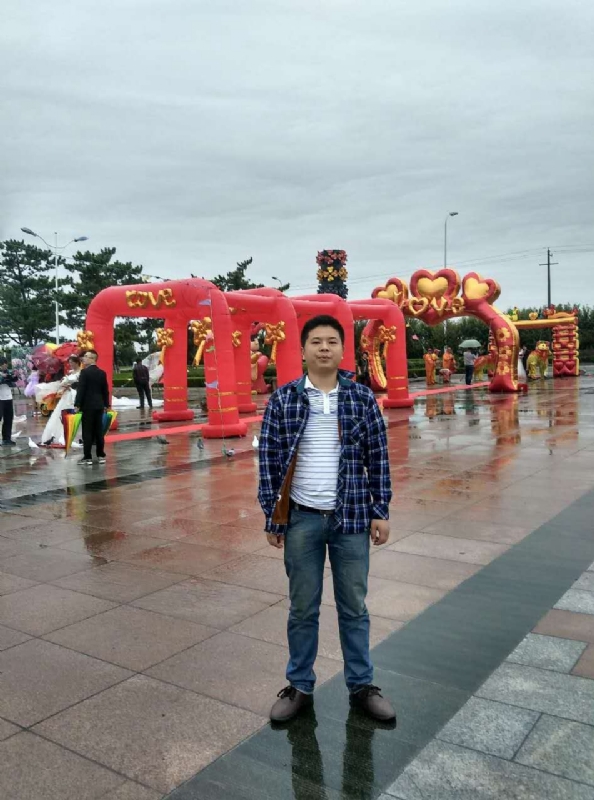 在奋斗的第三张照片--漳平相亲网