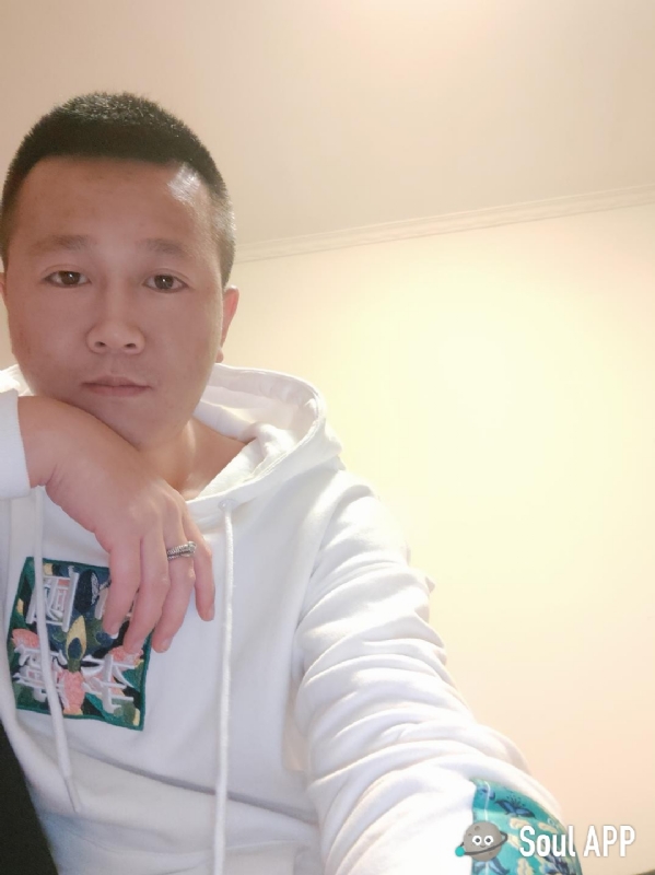 Away的第一张照片--漳平相亲网
