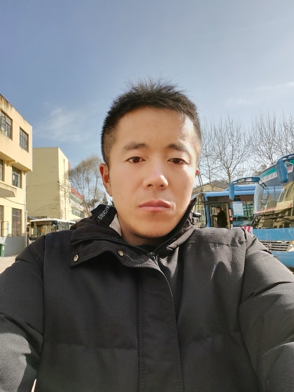 孤独的云的第一张照片--漳平相亲网