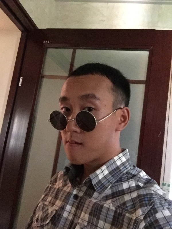 悲喜的第一张照片--漳平相亲网