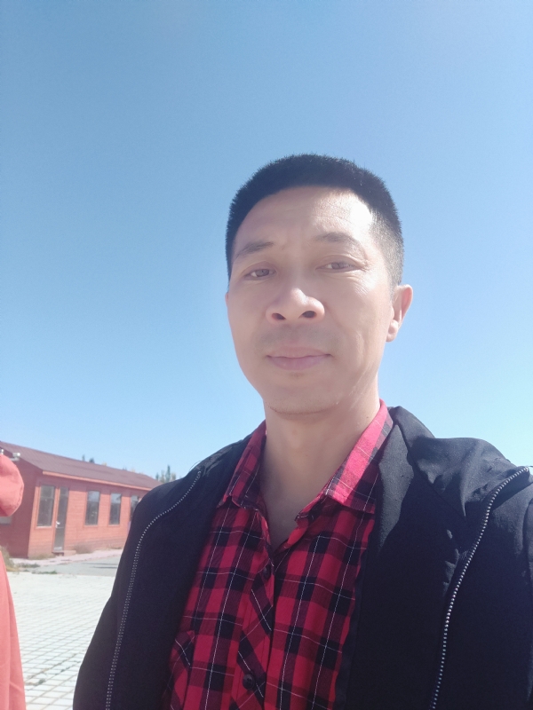 风滚草的坚持的第一张照片--漳平相亲网