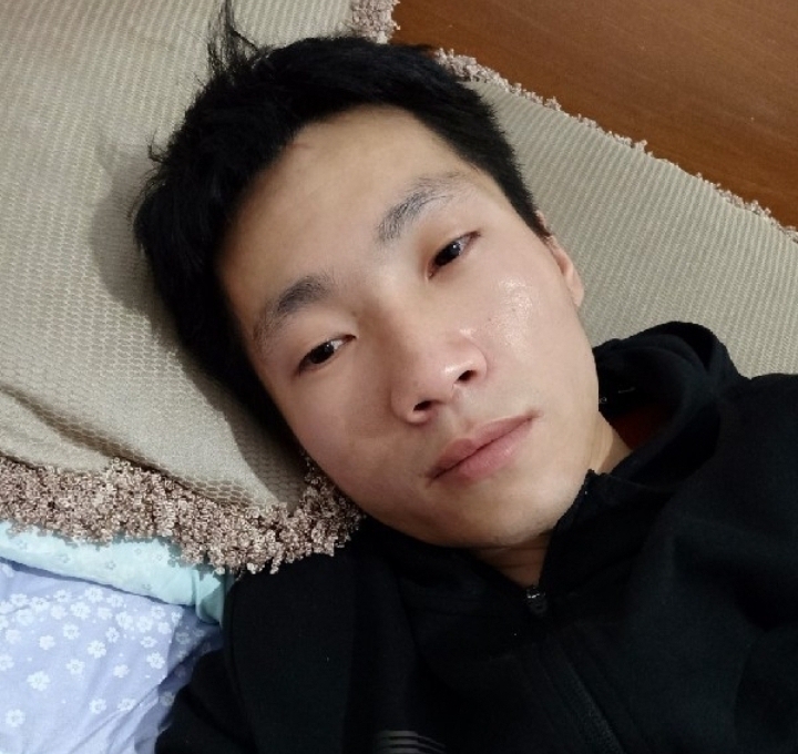 老鼠爱上猫的第一张照片--漳平相亲网