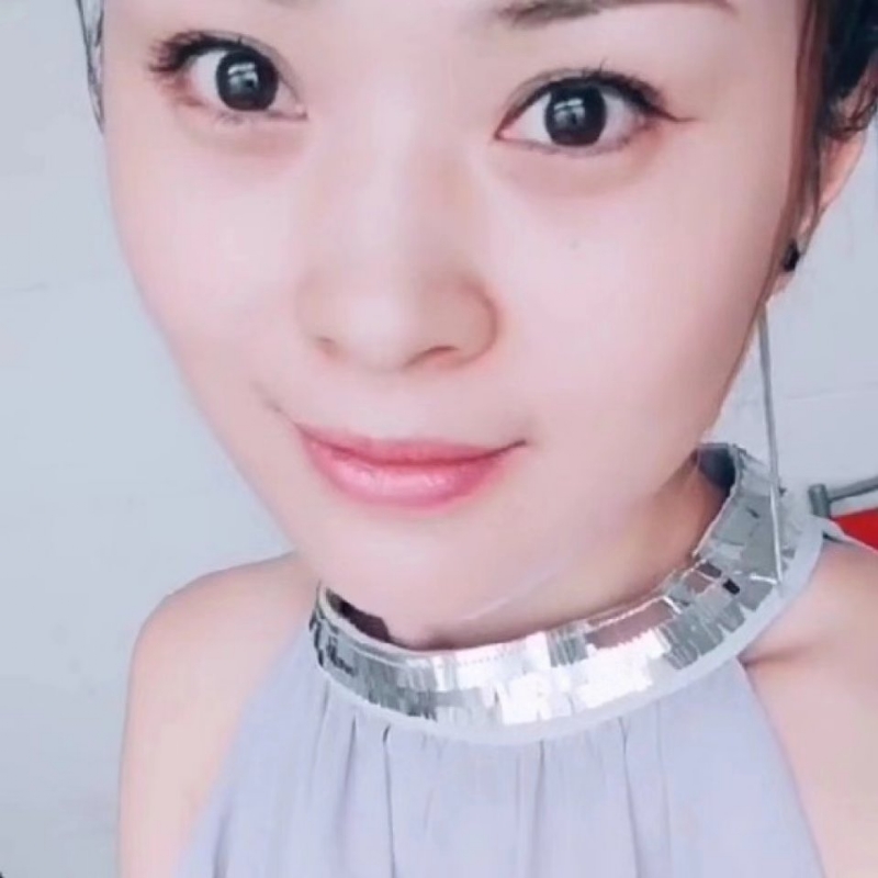 唐琴的第一张照片--漳平相亲网