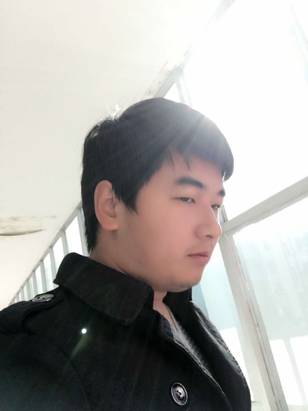 殷勤的王子的第四张照片--漳平相亲网