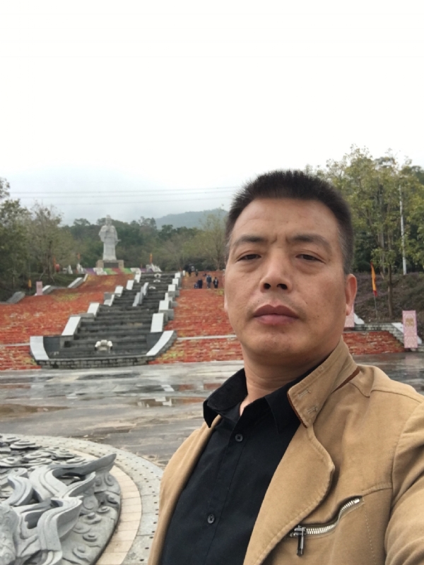 开心的松鼠的第一张照片--漳平相亲网