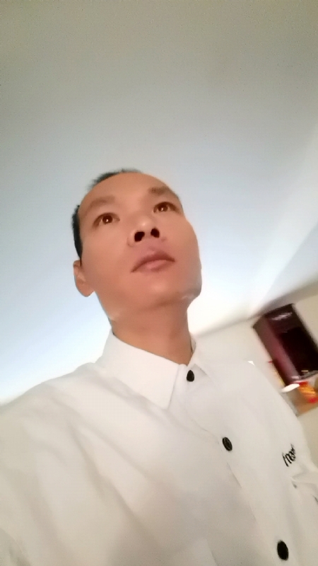 只影向谁去的第五张照片--漳平相亲网
