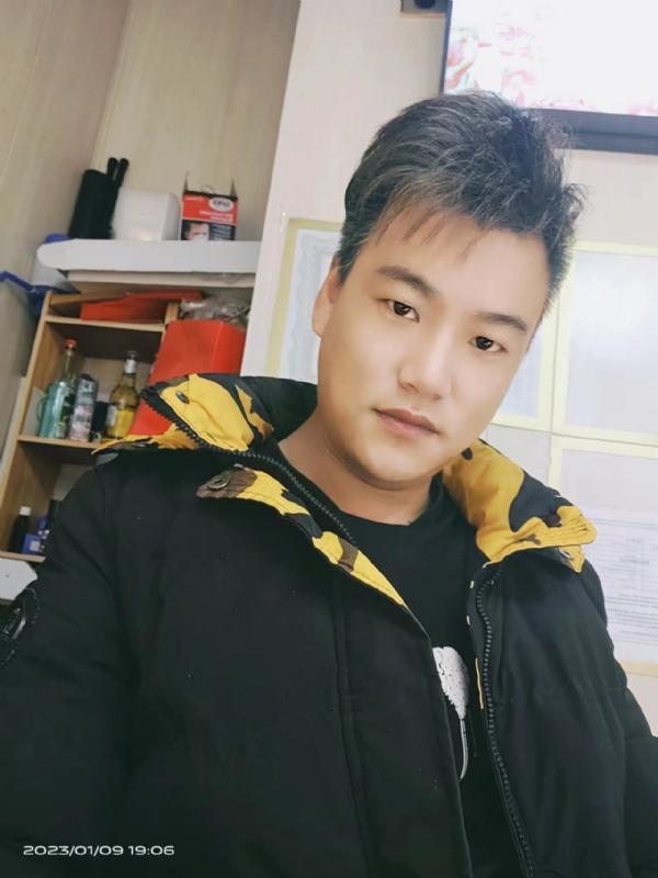 孤酒枕愁眼眠的第二张照片--漳平相亲网