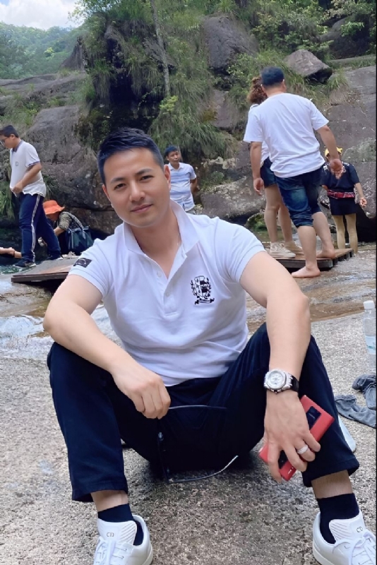 勿忘初心的第三张照片--漳平相亲网