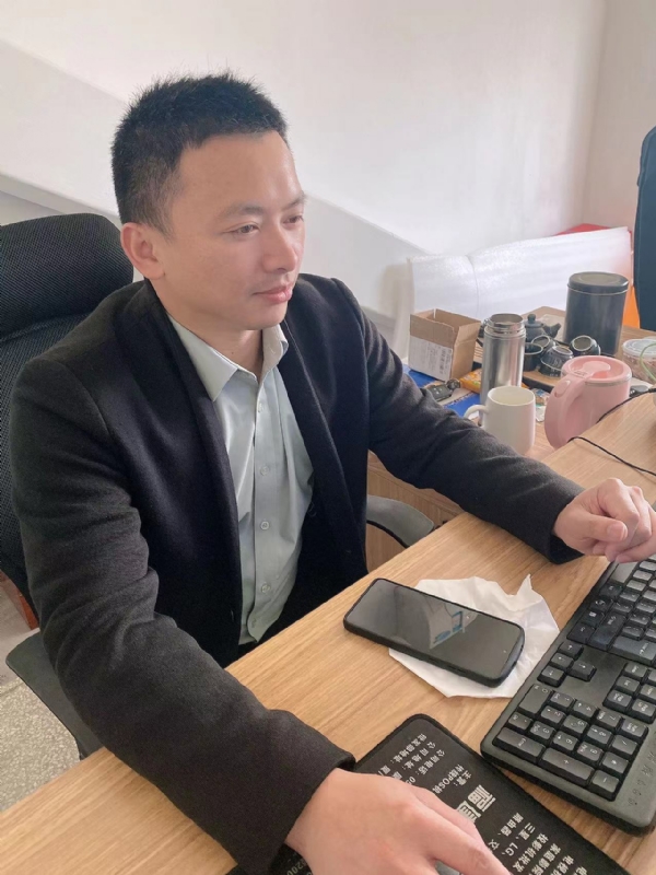 落叶知秋的第一张照片--漳平相亲网