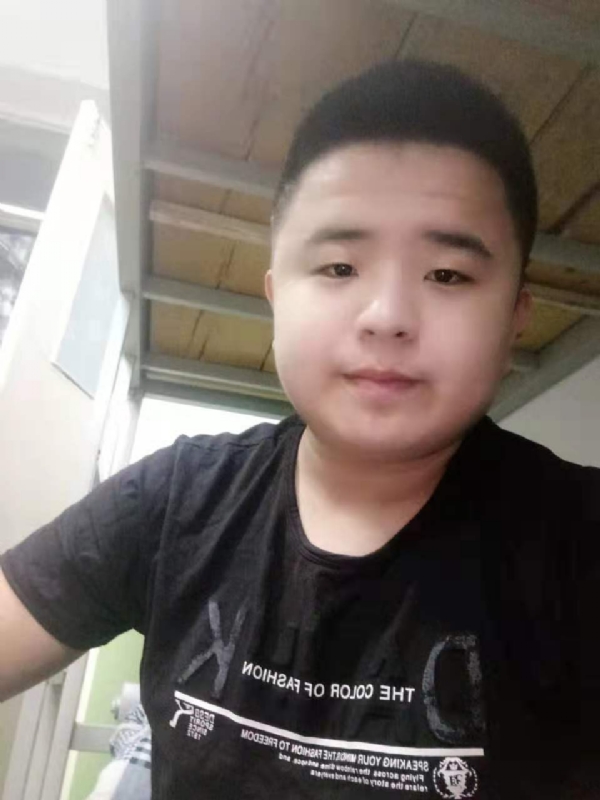 打小就爱淘气的第一张照片--漳平相亲网