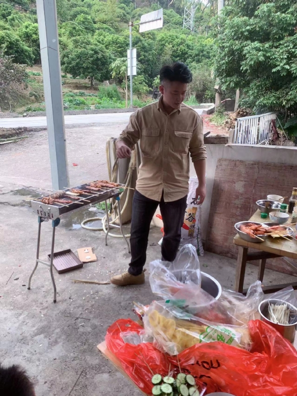 你黑我哟的第一张照片--漳平相亲网