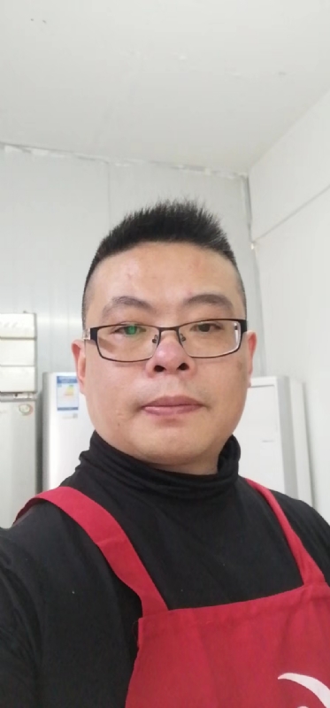 努力奋斗的第一张照片--漳平相亲网