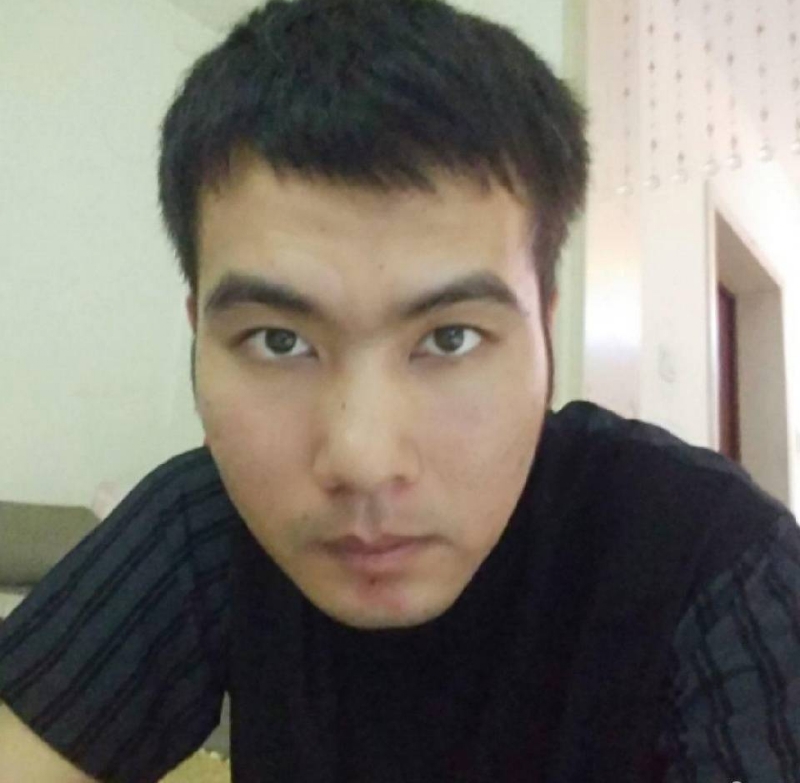 哭泣的小三的第四张照片--漳平相亲网
