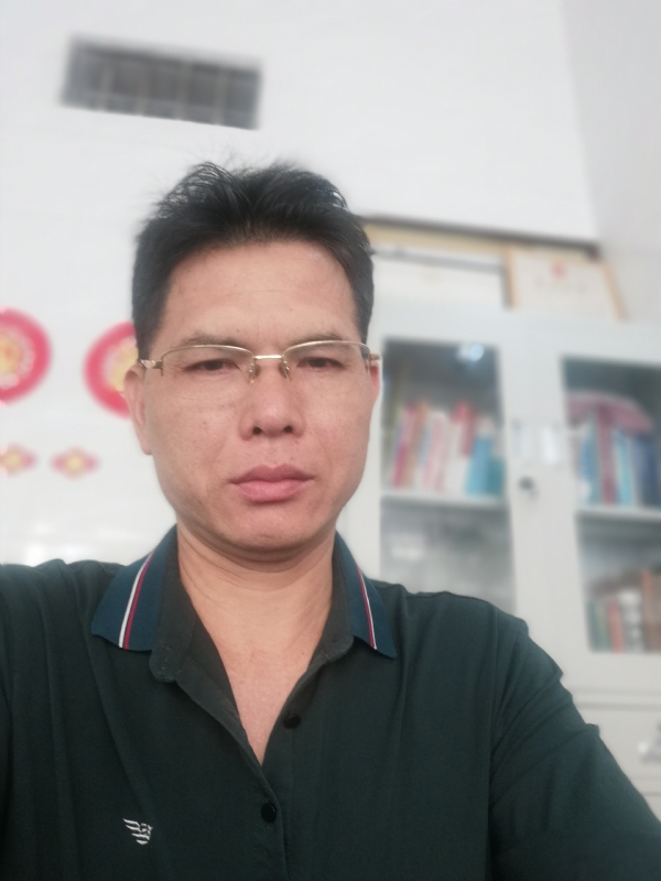 后视镜的第二张照片--漳平相亲网