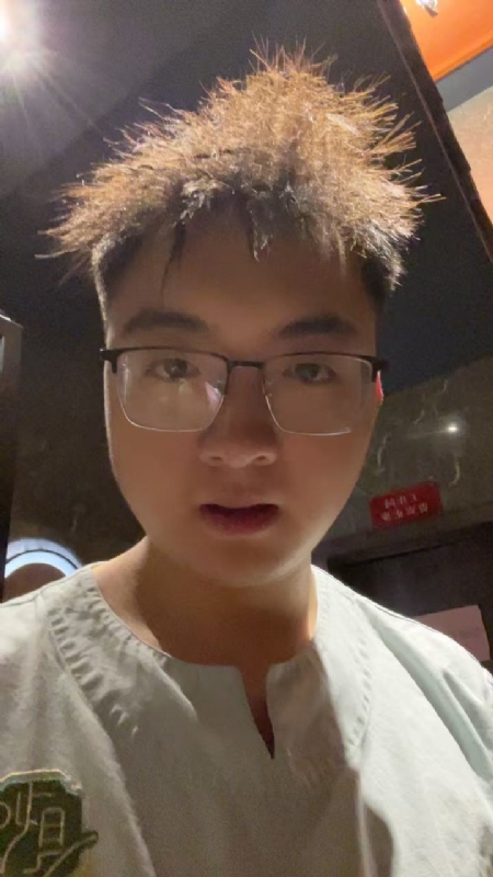 成熟稳重的男士的第一张照片--漳平相亲网