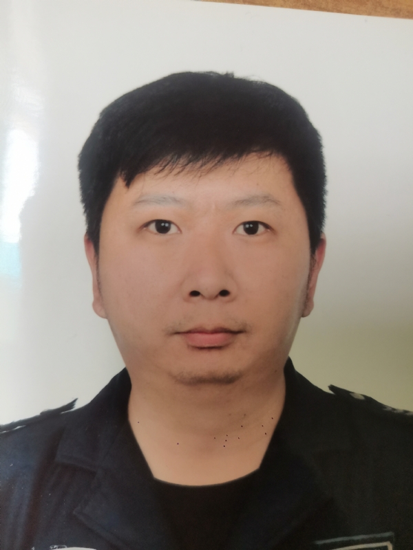 吕嘉的第一张照片--漳平相亲网
