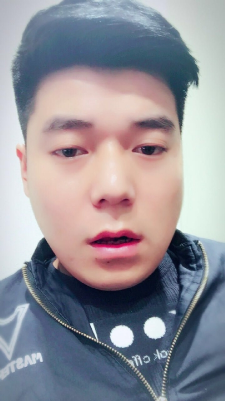 风向决定发型的第一张照片--漳平相亲网