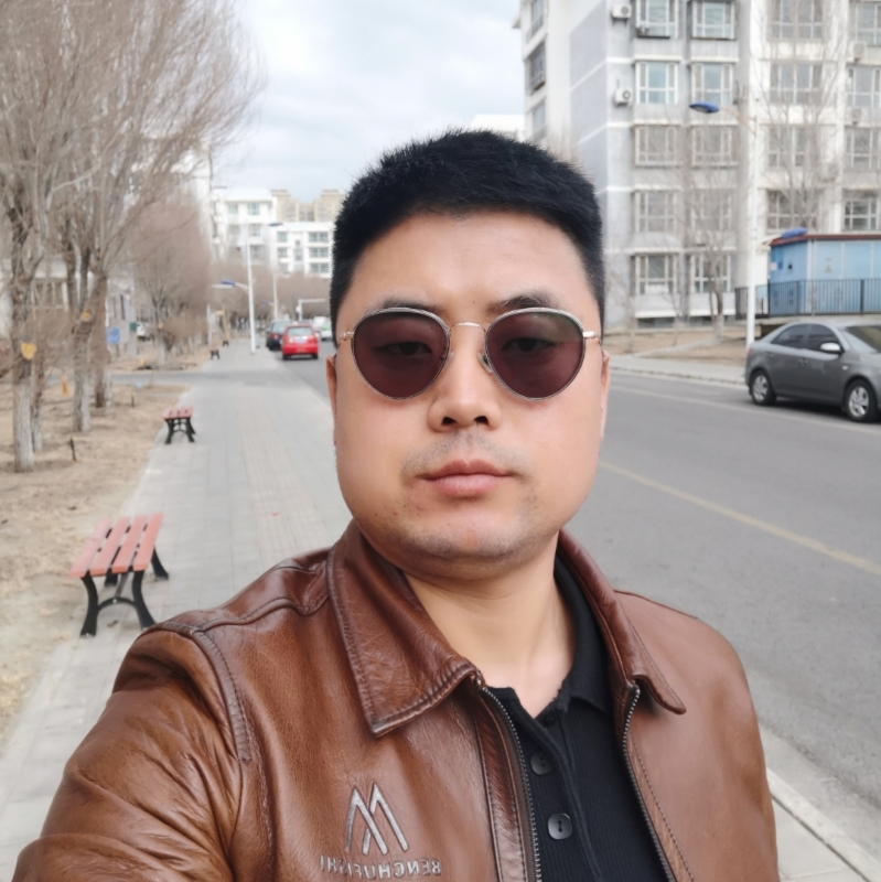 月下听风的第一张照片--漳平相亲网