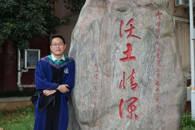 落寂星辰的第四张照片--漳平相亲网