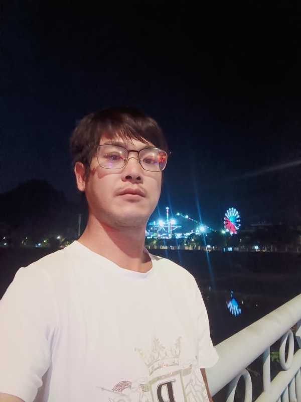 任豐的第一张照片--漳平相亲网