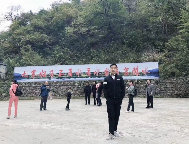 牵手的第一张照片--漳平相亲网